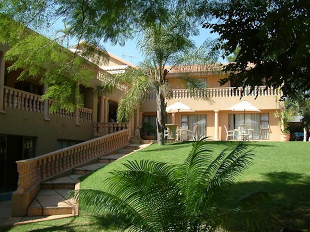 House Of Pharaohs And Conference Centre Hotel Johannesburg Bagian luar foto